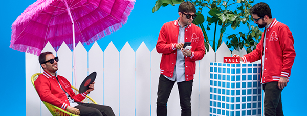 El grupo de electrónica Yall y la compañía tecnológica Energy Sistem presentan una edición limitada de altavoces y baterías portátiles para los amantes de los festivales