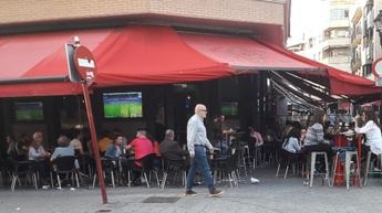Albacete sí permite la instalación de televisiones en las terrazas para el Mundial de Fútbol