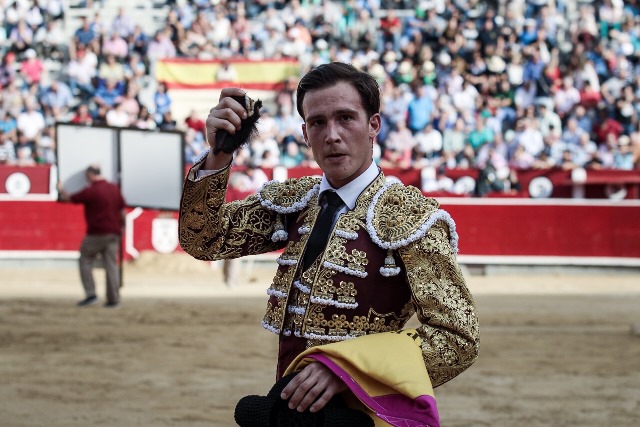 Toros. Sergio Felipe corta una oreja y brilló con luz propia en su regreso a los ruedos en Albacete