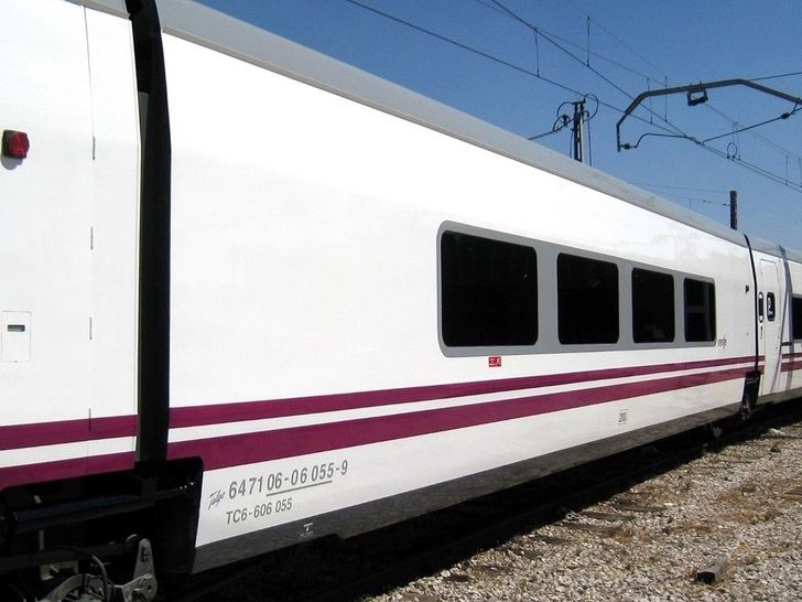 Cortada la línea ferroviaria entre Ciudad Real y Badajoz por el desbordamiento de un arroyo en Guadalmez