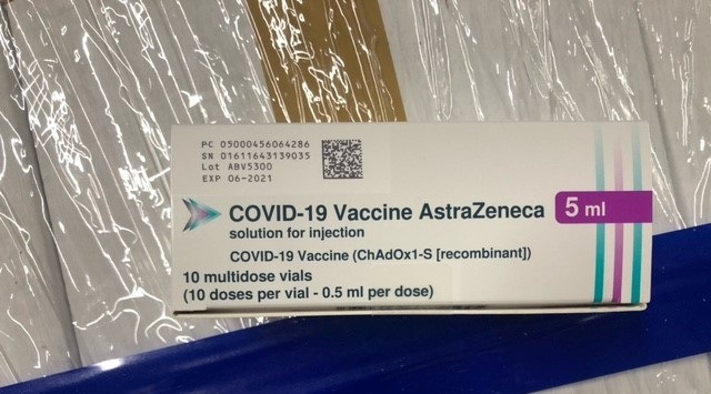 España suspende la vacunación con AstraZeneca en los menores de 60 años