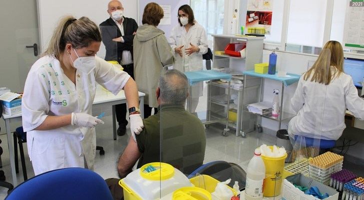 En Almansa han vacunado a más de 1.600 personas de entre 60 y 65 años