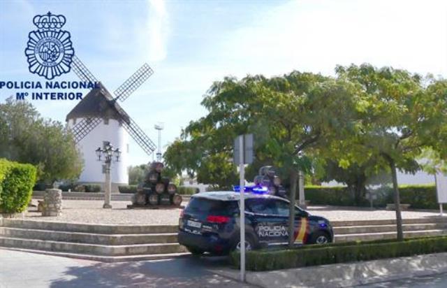 Un hombre que conducía ebrio y transportaba 53 gramos de cocaína, pillado en un control en Valdepeñas (Ciudad Real)