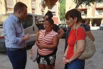 El alcalde de Albacete se interesa por los problemas de los barrios La Estrella y La Milagrosa