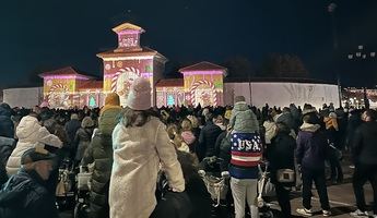 Inauguran vídeo mapping navideño en Albacete