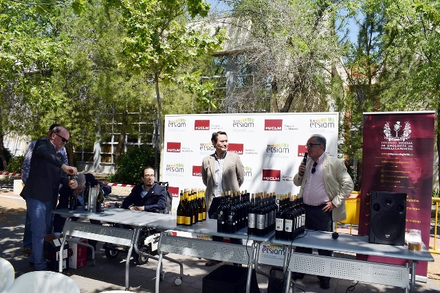 El campus de Albacete celebra la I Cata de Campus ‘Unidos por nuestros vinos de la provincia de Albacete’