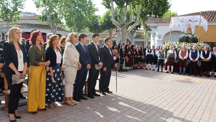 La Virgen de los Llanos dijo adiós al recinto ferial de Albacete con una misa