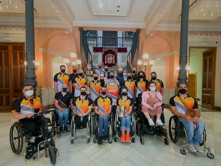 Diputación y Ayuntamiento de Albacete reciben la visita el BSR Amiab, flamante campeón de Copa
