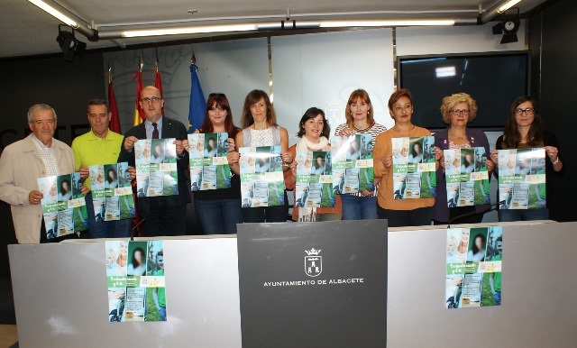 Albacete presenta las actividades que se van a llevar a cabo con motivo del Día Internacional de Voluntariado