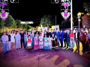 Cabañero celebra el inicio de las fiestas de San Pedro y reafirma apoyo a los pueblos